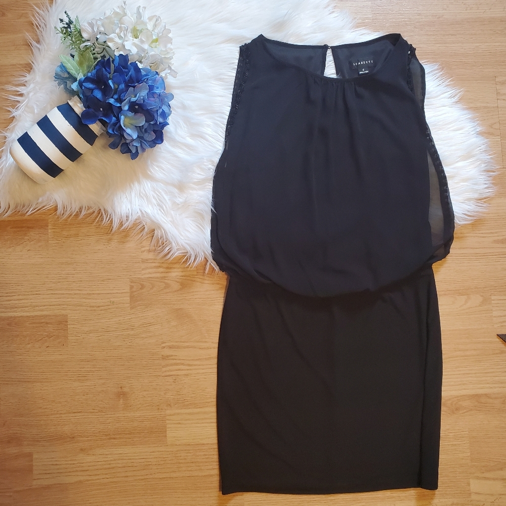 Black blouson dress